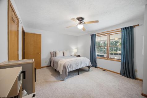 257 Thorn Stop Circle Clarksburg WV 26301