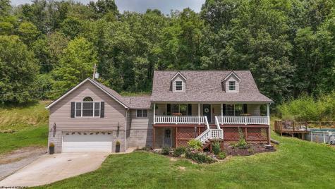 257 Thorn Stop Circle Clarksburg WV 26301