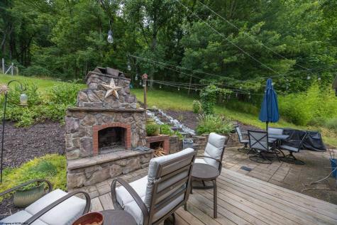 257 Thorn Stop Circle Clarksburg WV 26301
