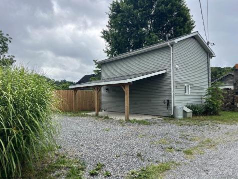 10 Linda Lane Elkins WV 26241