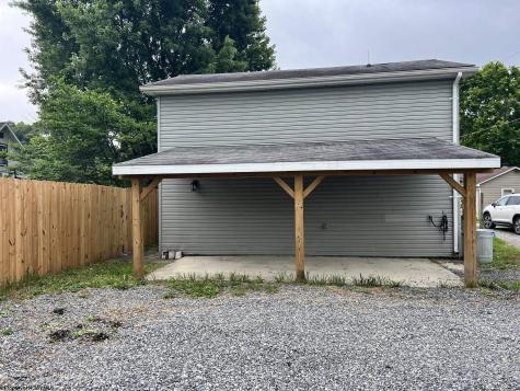 10 Linda Lane Elkins WV 26241