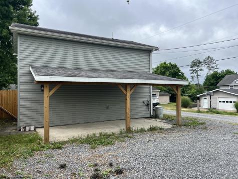 10 Linda Lane Elkins WV 26241