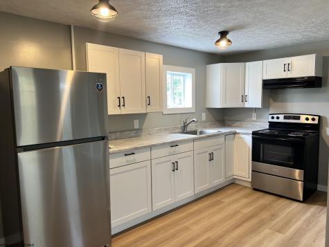 10 Linda Lane Elkins WV 26241
