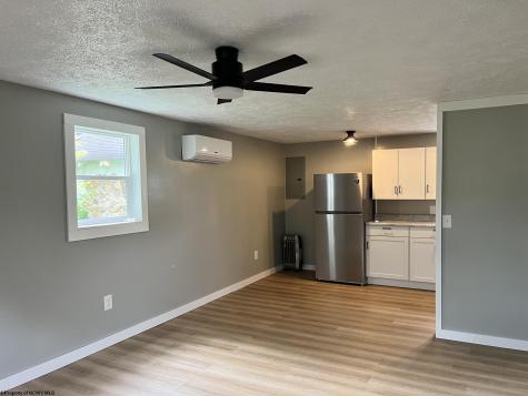 10 Linda Lane Elkins WV 26241