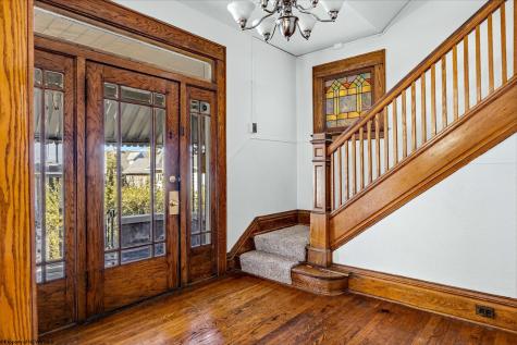 111 Kingwood Street Morgantown WV 26501
