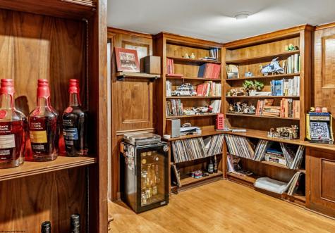 15 West Street Westover WV 26501