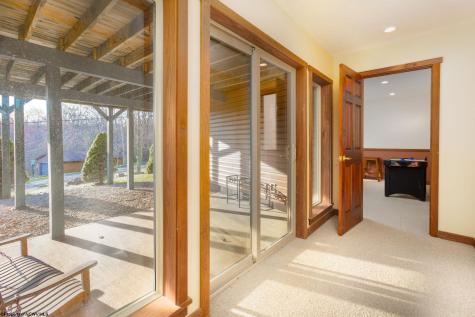 18 Catbird Lane Terra Alta WV 26764