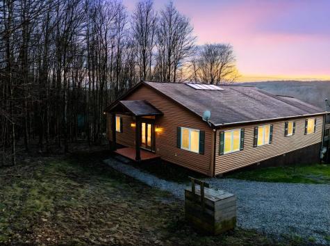 18 Catbird Lane Terra Alta WV 26764