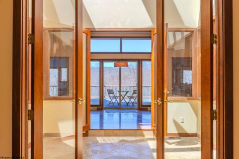 18 Catbird Lane Terra Alta WV 26764