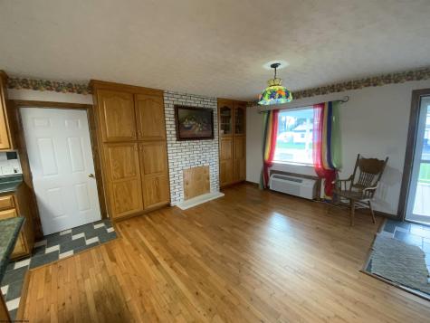 183 Glade Meadow Avenue Albright WV 26519-7479