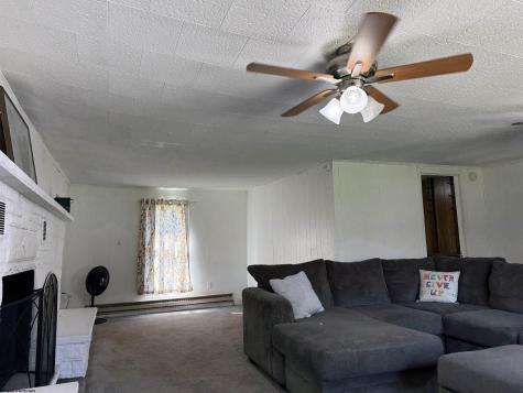 189 Grove Avenue Reedsville WV 26547