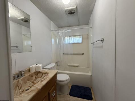 189 Grove Avenue Reedsville WV 26547