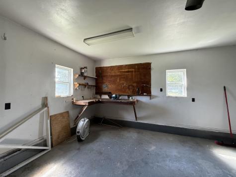 189 Grove Avenue Reedsville WV 26547