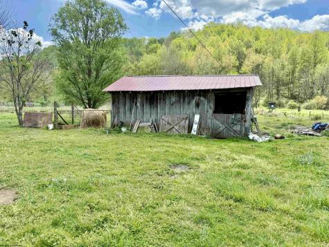8613 Georgetown Road Roanoke WV 26447