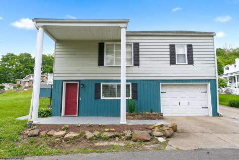 1425 Andmore Street Morgantown WV 26508
