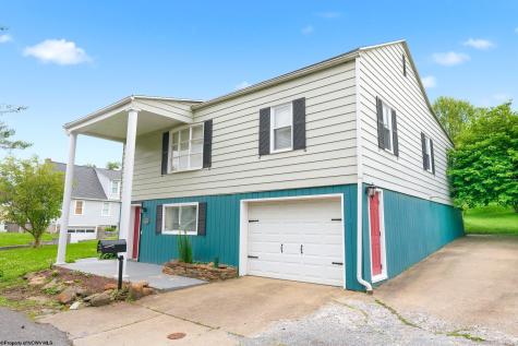 1425 Andmore Street Morgantown WV 26508