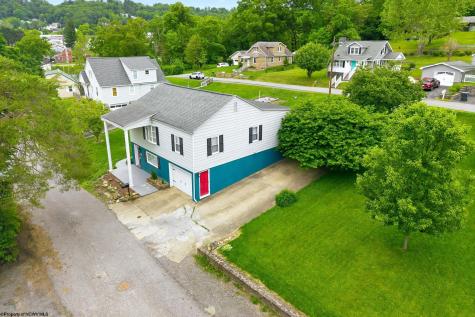 1425 Andmore Street Morgantown WV 26508
