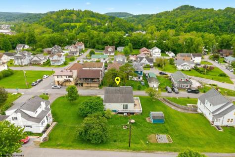 1425 Andmore Street Morgantown WV 26508