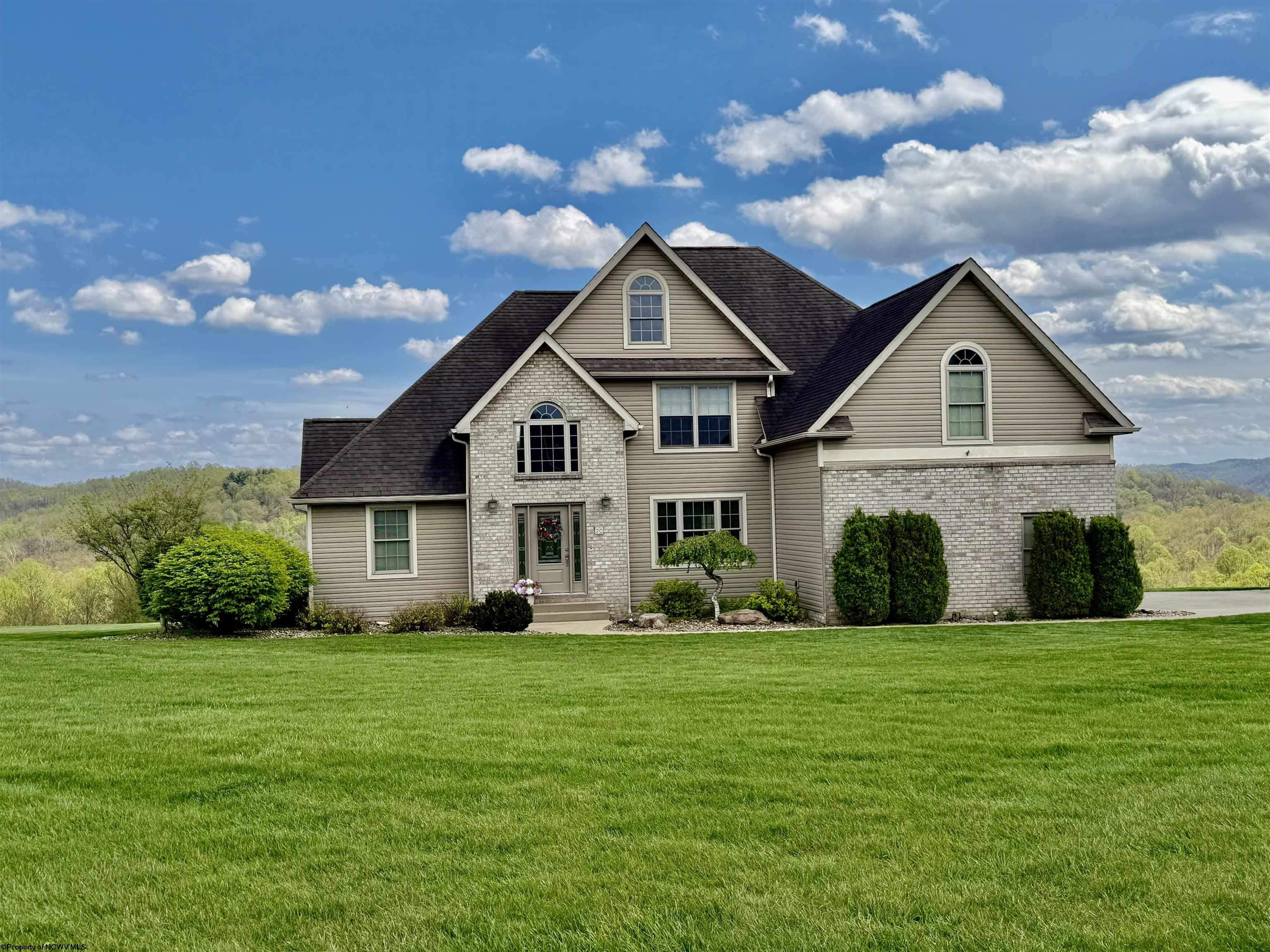 20 Allen Circle Fairmont WV 26554