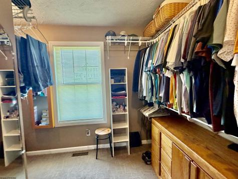 20 Allen Circle Fairmont WV 26554