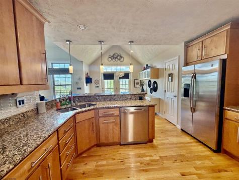 20 Allen Circle Fairmont WV 26554