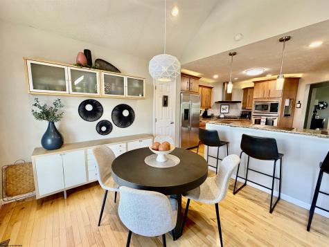 20 Allen Circle Fairmont WV 26554