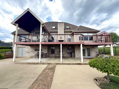 20 Allen Circle Fairmont WV 26554