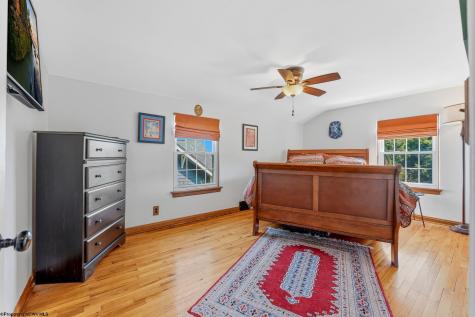 794 Grand Street Morgantown WV 26501