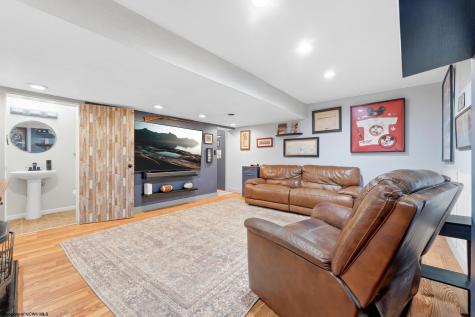 794 Grand Street Morgantown WV 26501