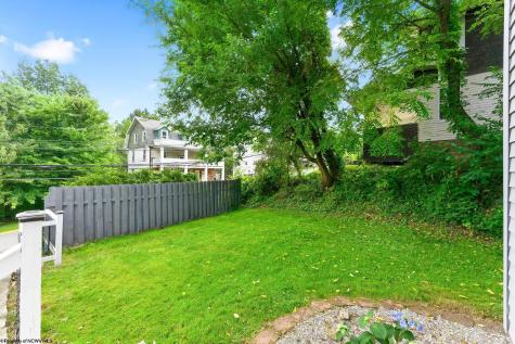 794 Grand Street Morgantown WV 26501