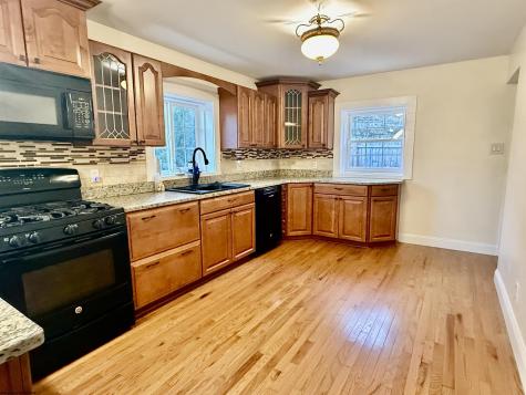 422 Camden Avenue Monongah WV 26554