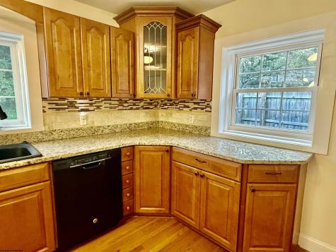 422 Camden Avenue Monongah WV 26554
