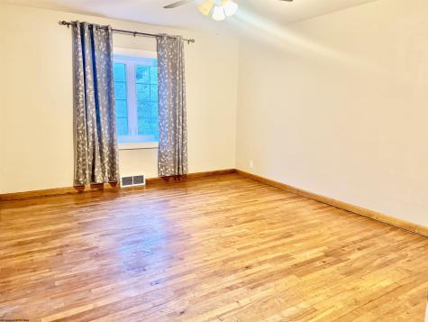 422 Camden Avenue Monongah WV 26554