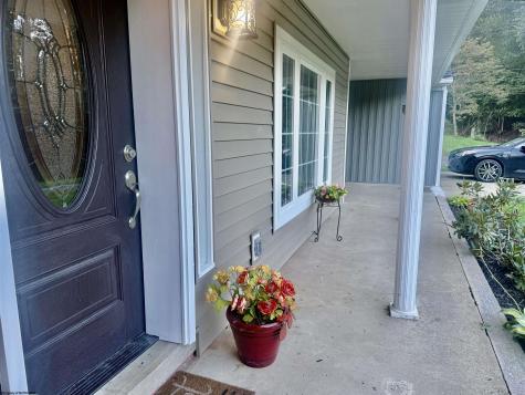 422 Camden Avenue Monongah WV 26554