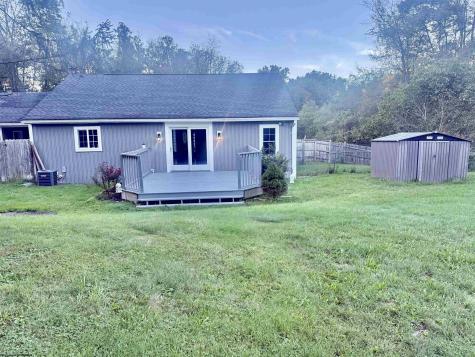422 Camden Avenue Monongah WV 26554