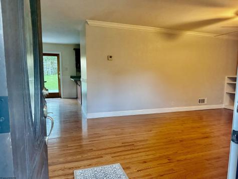 422 Camden Avenue Monongah WV 26554