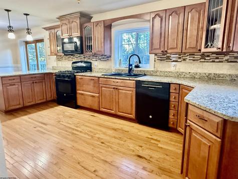 422 Camden Avenue Monongah WV 26554