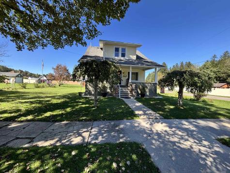 197 N Sturmer Street Belington WV 26250