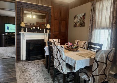 133 Broadway Avenue Clarksburg WV 26301