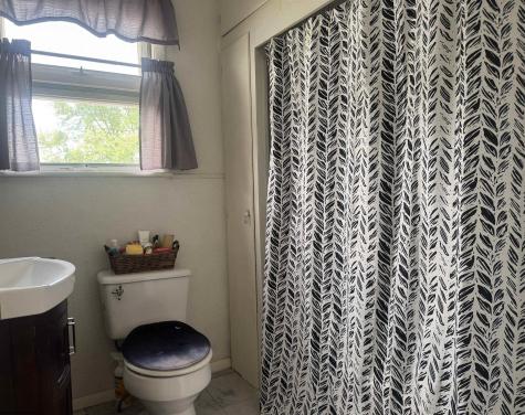 133 Broadway Avenue Clarksburg WV 26301