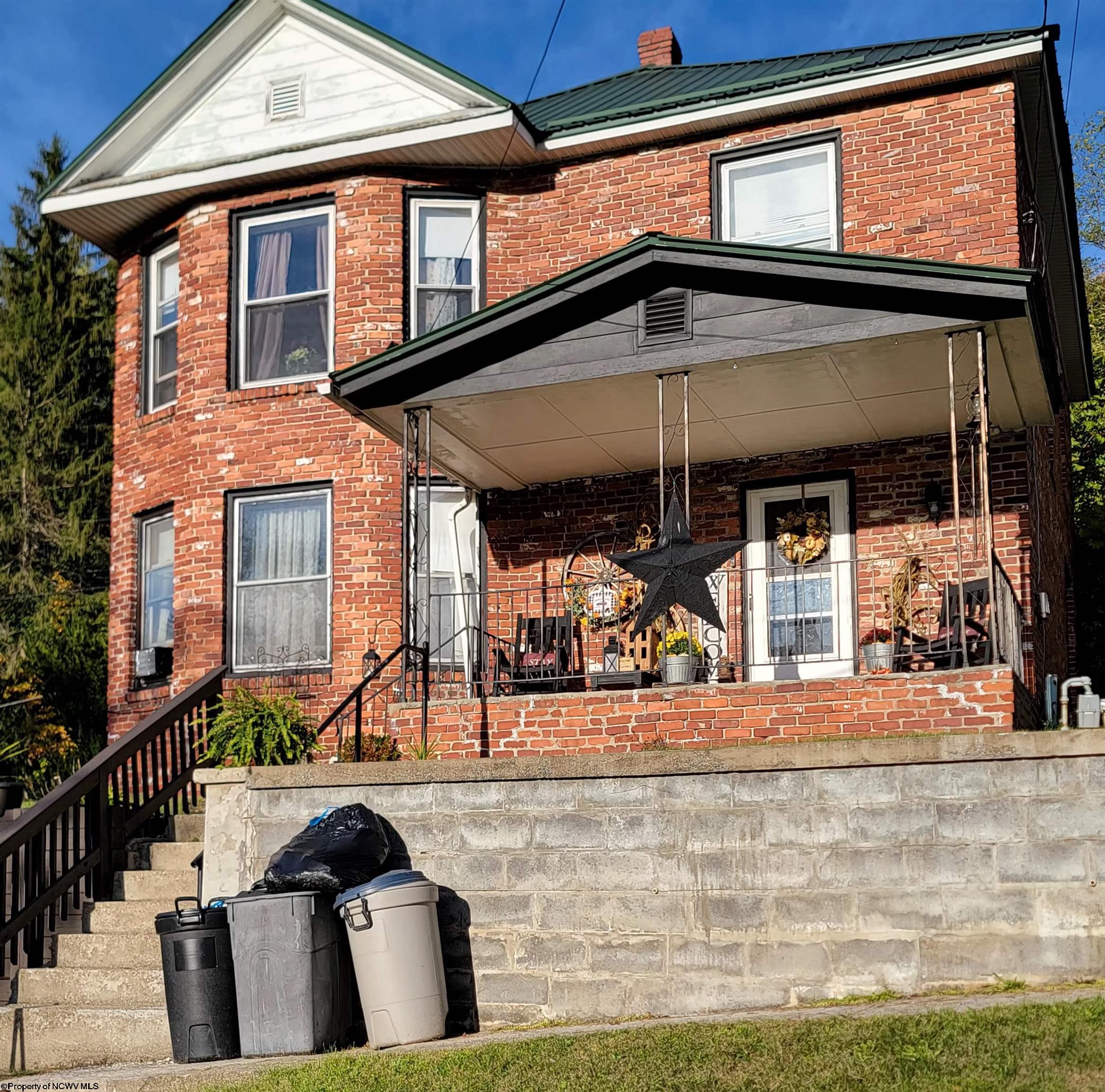 189 Summit Street Elkins WV 26241