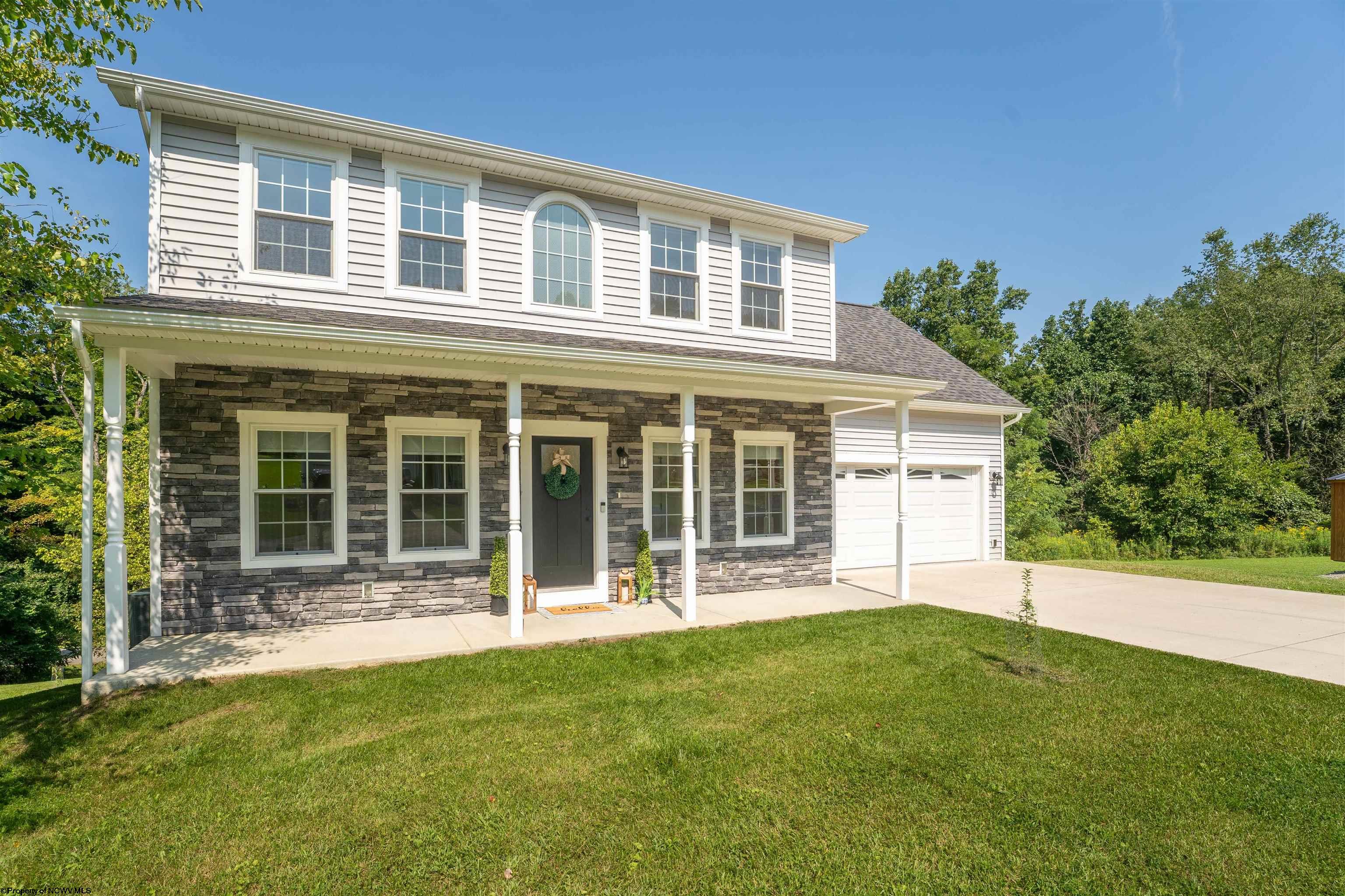 2072 Pinecrest Drive Morgantown WV 26505