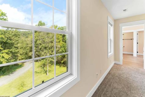 2072 Pinecrest Drive Morgantown WV 26505