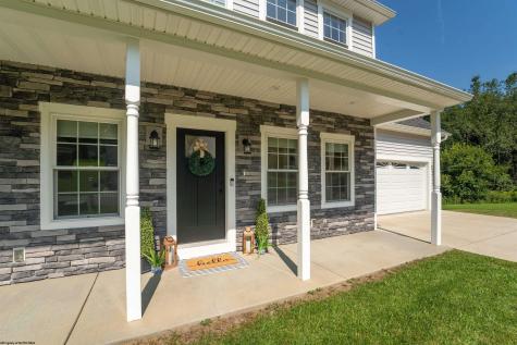 2072 Pinecrest Drive Morgantown WV 26505
