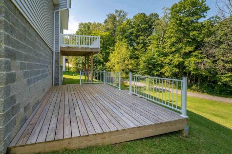 2072 Pinecrest Drive Morgantown WV 26505