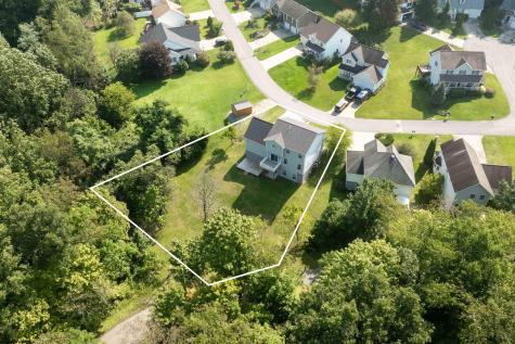 2072 Pinecrest Drive Morgantown WV 26505