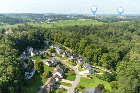 2072 Pinecrest Drive Morgantown WV 26505