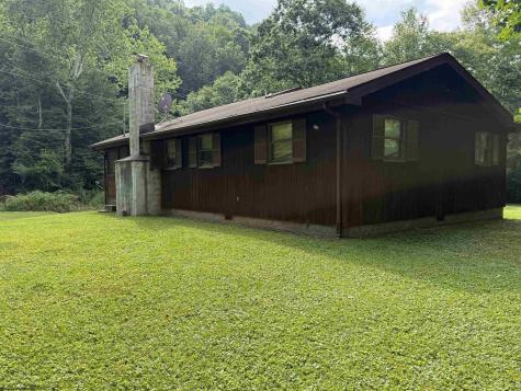 4688 Staunton Parkersburg Turnpike Huttonsville WV 26273
