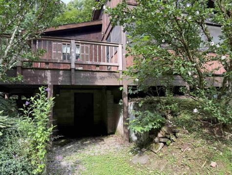4688 Staunton Parkersburg Turnpike Huttonsville WV 26273