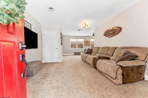68 Loch Haven Drive Morgantown WV 26508